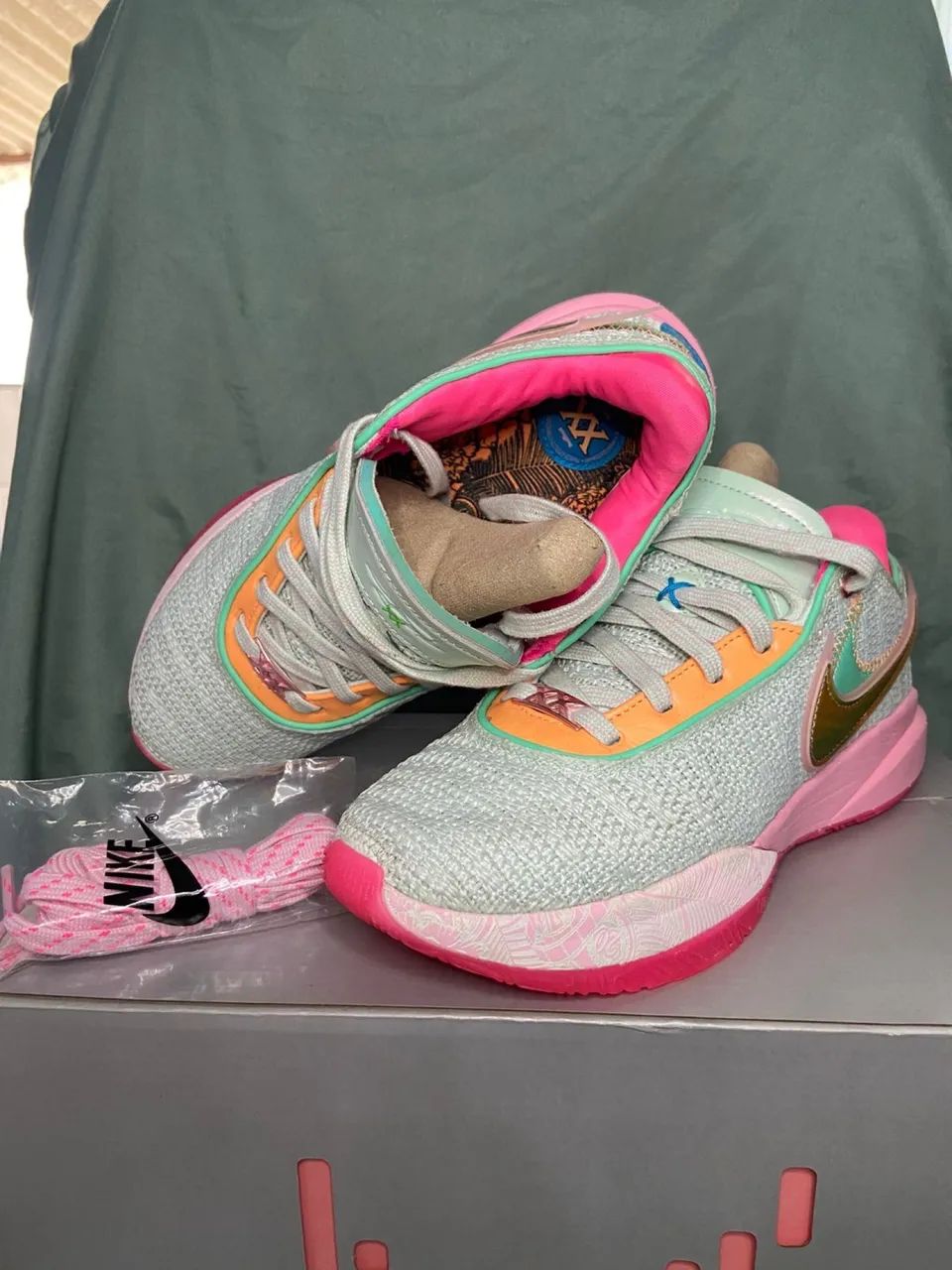 Tênis Lebron XX - Foto 2