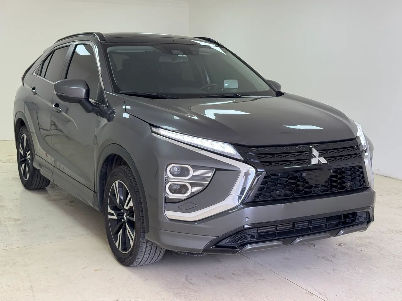 $ Mitsubishi Eclipse Cross HPE-S 1.5 16V 165cv Aut. 2023 - Foto 9