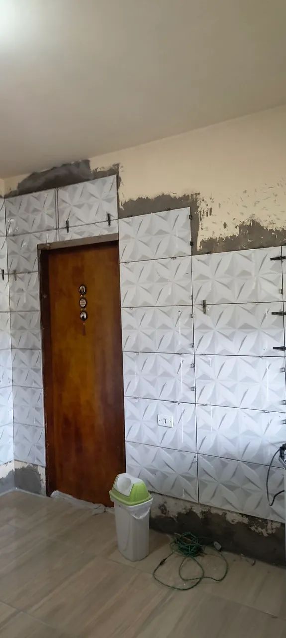 Executo serviço de pedreiro pintura elétrica idraulica e piso e cerâmica  - Foto 5