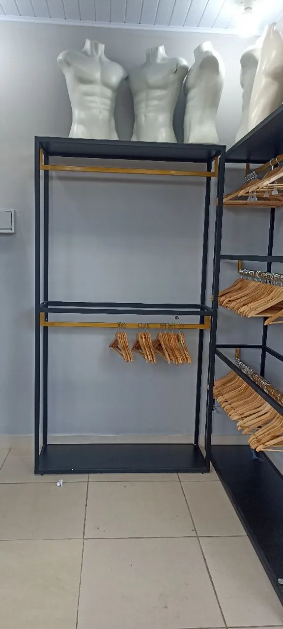 Arara de roupas
