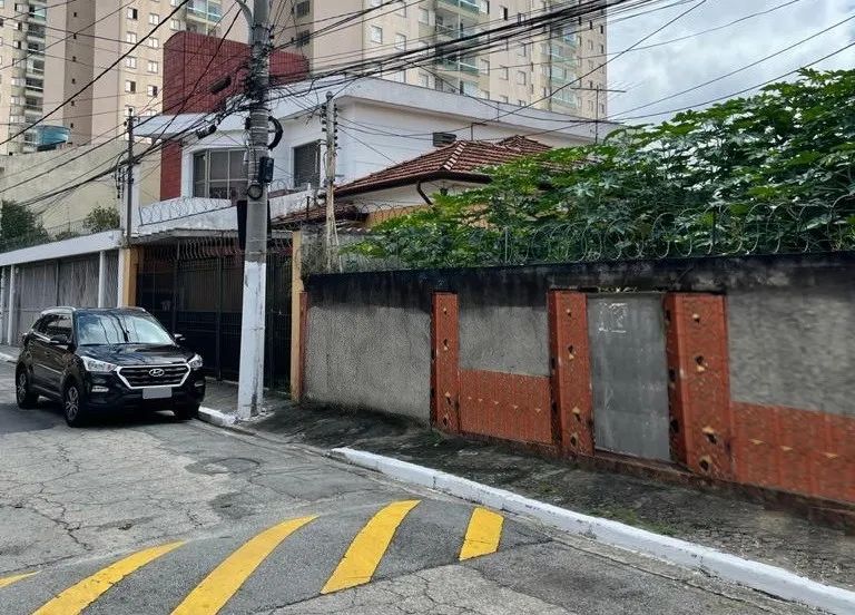 Terreno no Tatuapé com 240m²