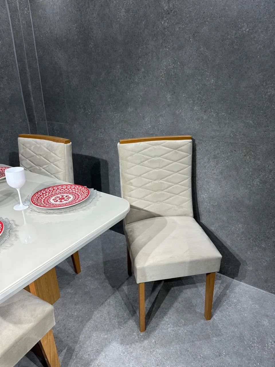 Conjunto de Mesa de Jantar com 4 cadeiras 1,20x90