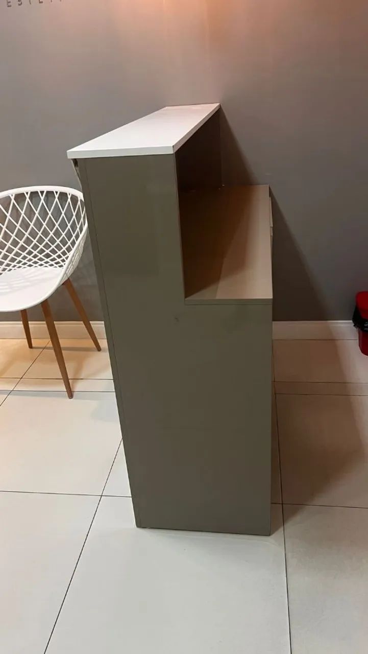 Balcão para loja ou recepção, moderno e elegante. Branco e Cinza. - Foto 5