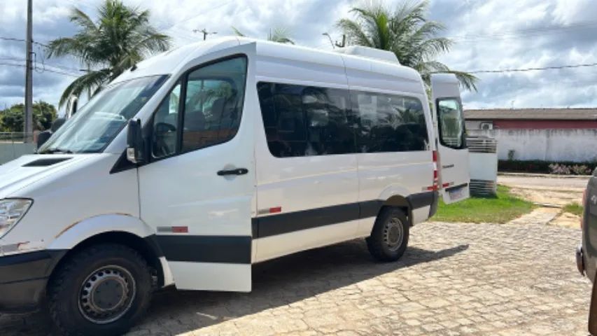 Mercedes Sprinter 415 CDI 2.2 diesel 146 cv teto alto 16 lugares  - Foto 2