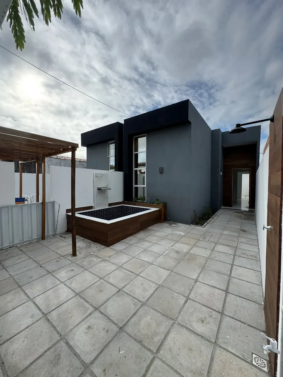 CASA PRONTA PARA MORAR