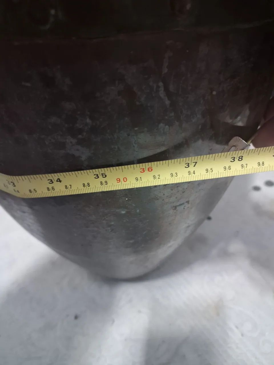 Vaso de cobre antigo .pesando 4 quilos e 200 gramas - Foto 5
