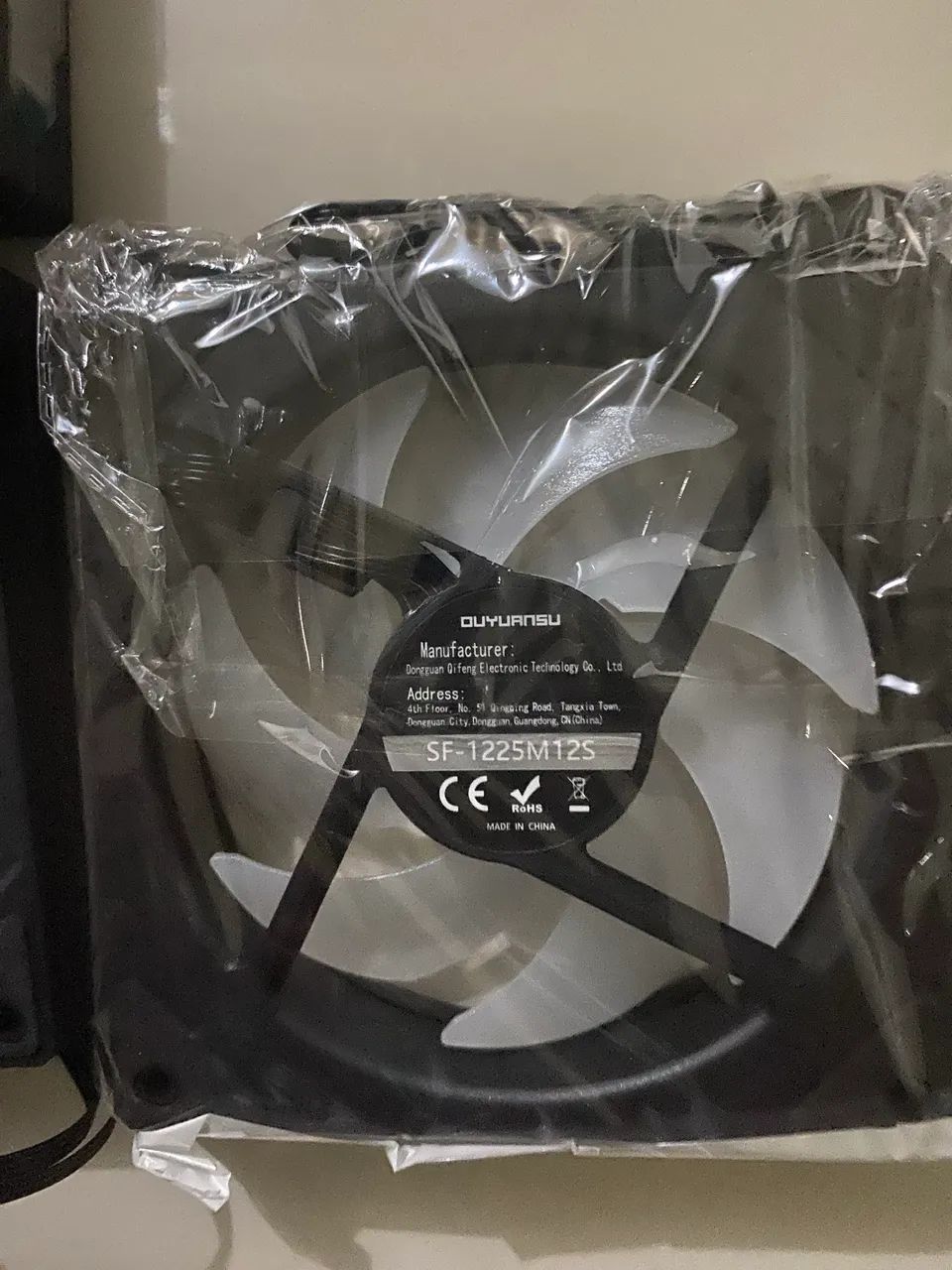 Fans Rgb reversas64842082033794121