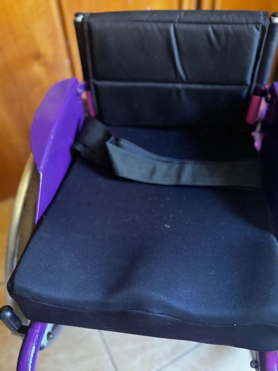 Cadeira de rodas leve - Foto 4