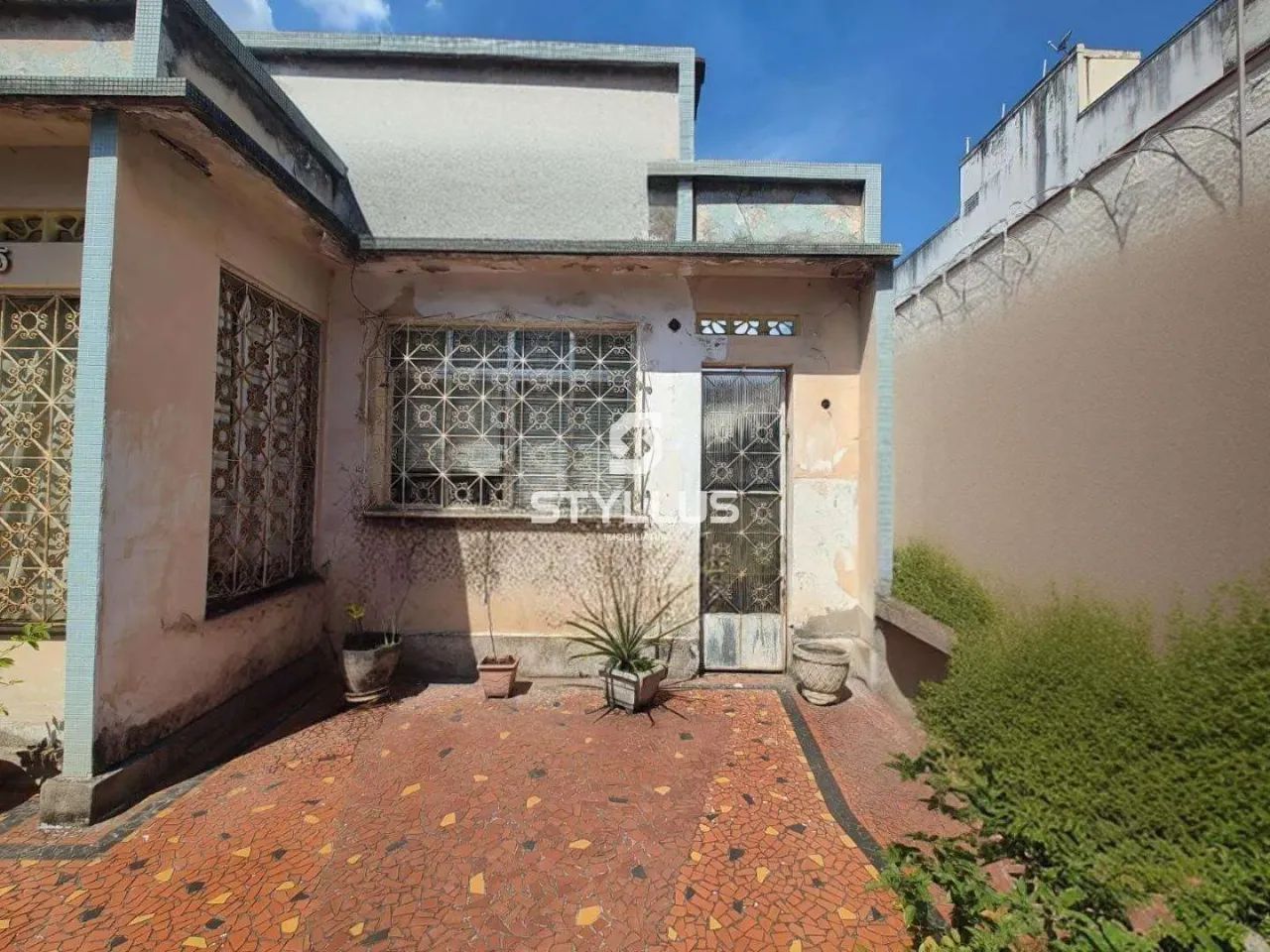 Casa Ampla em Rua Tranquila no Meier com Quintal e Potencial para Ampliação! M01X - Foto 8