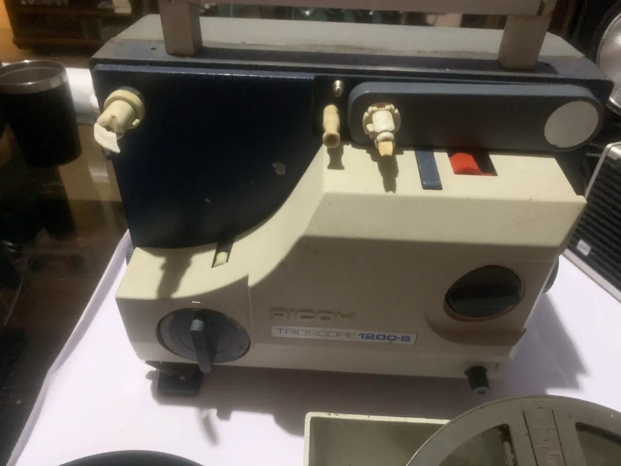 projetor de filmes vintage Ricoh Trioscope 1200-S.  - Foto 5