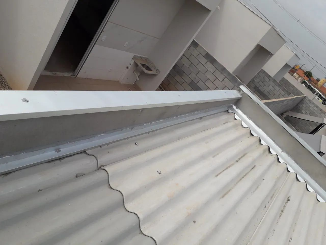 Paraíso Calhas - Fabricação e Instalação de Calhas e Rufos - Foto 4