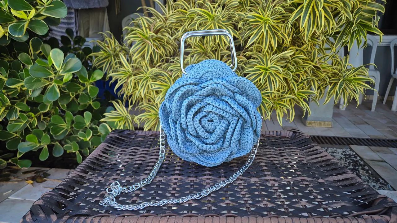 Bolsa Artesanal em Crochê Flor 3D