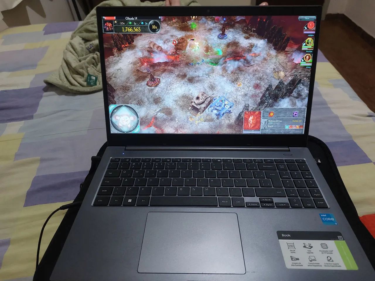 Vendo notebook 12 gb ram samsung book  - Foto 5