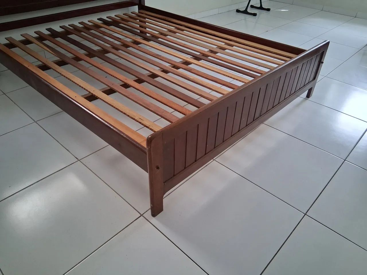 Cama de casal em jatobá queen - Foto 3