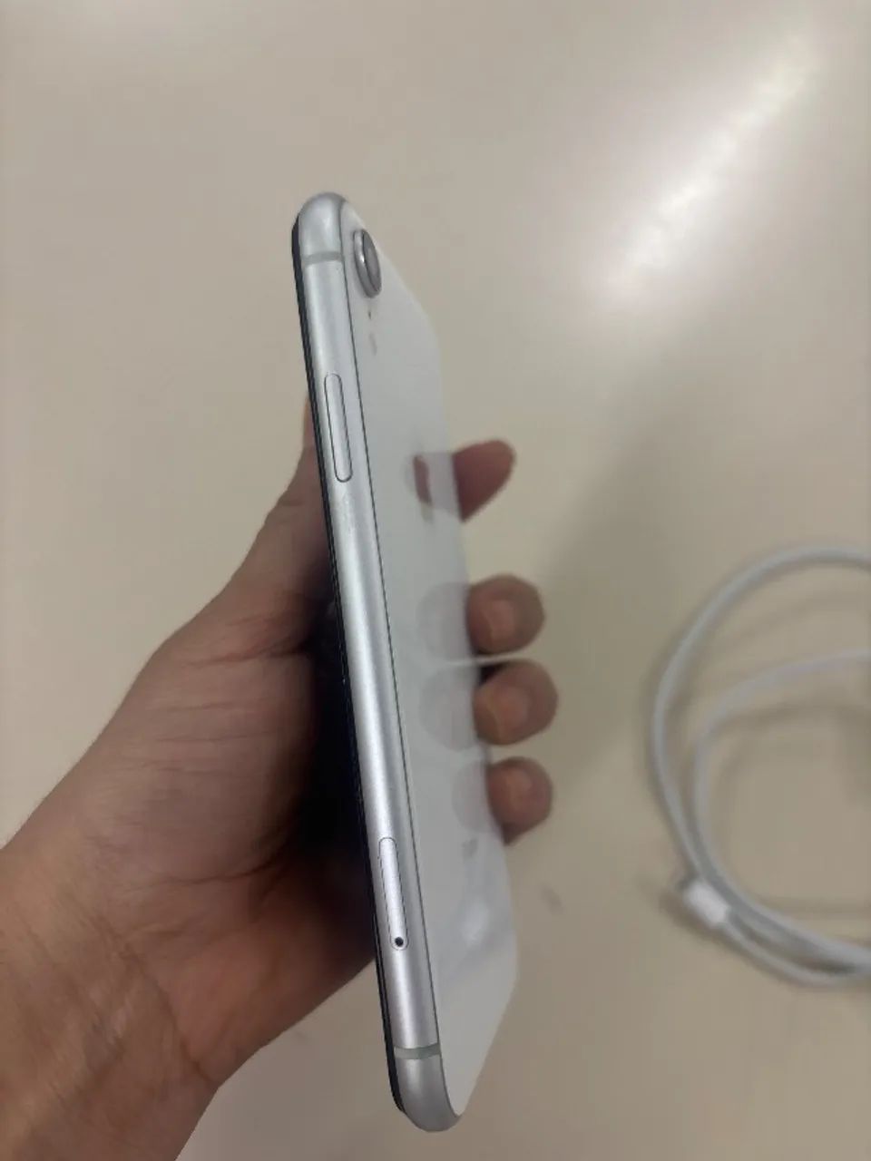 iPhone XR 128 GB - Foto 4