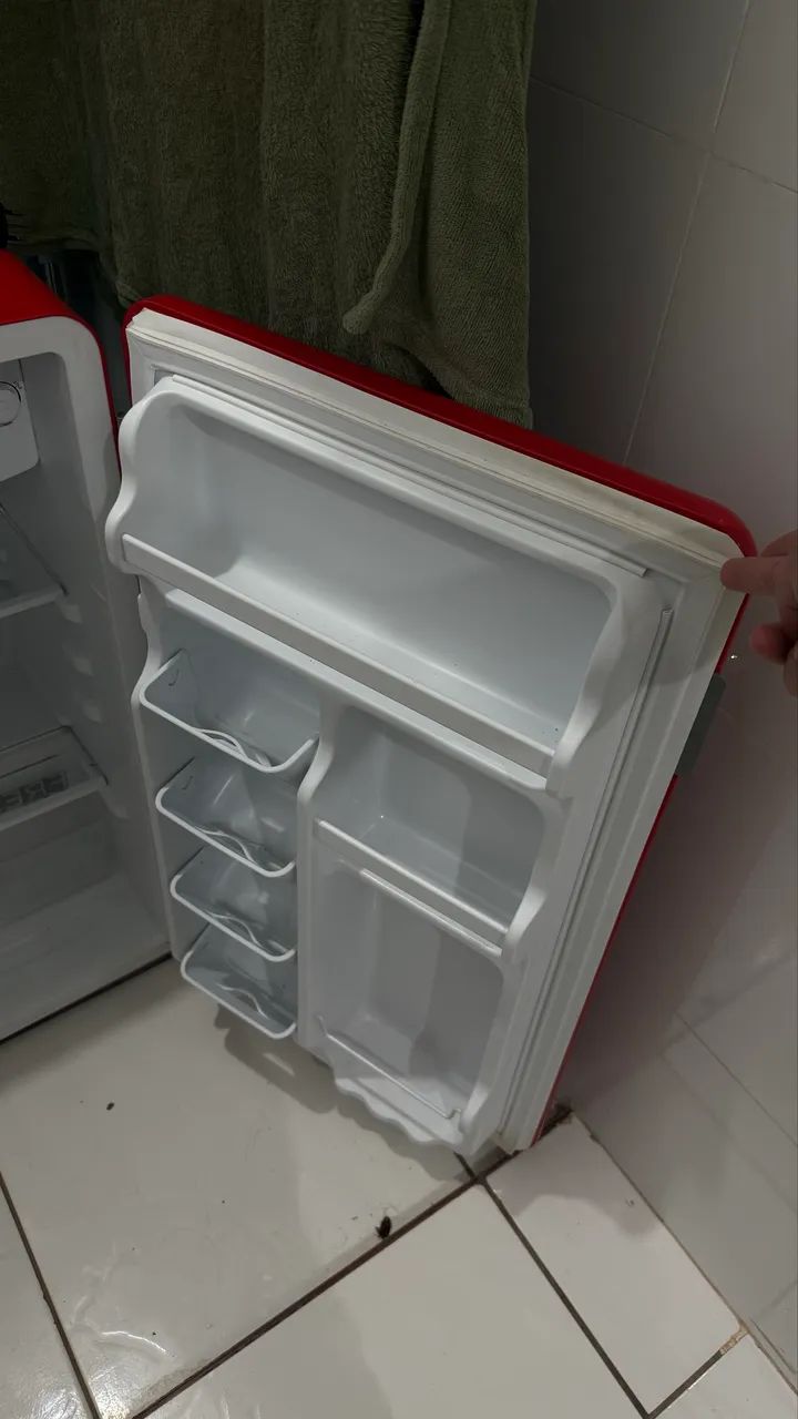 Vendo frigobar midea - Foto 2