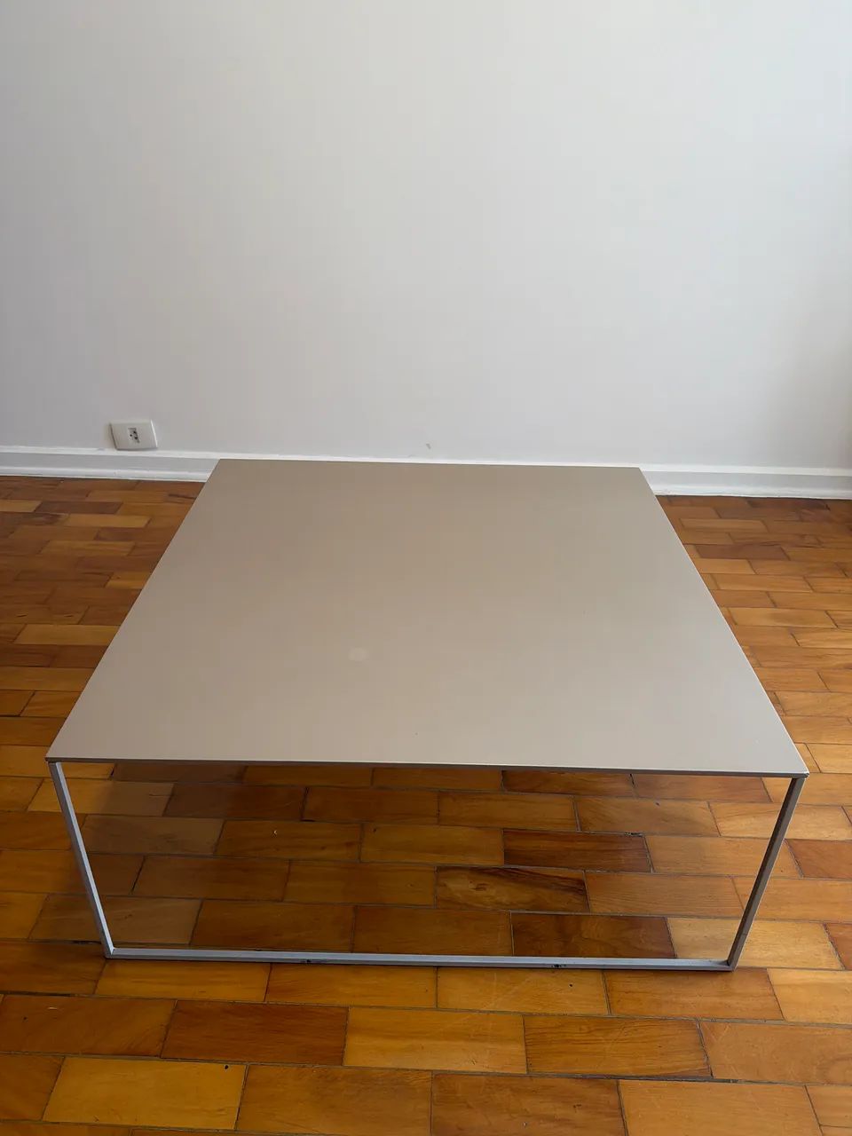 Mesa de centro Slim -  LIDER INTERIORES (usada)  - Foto 2