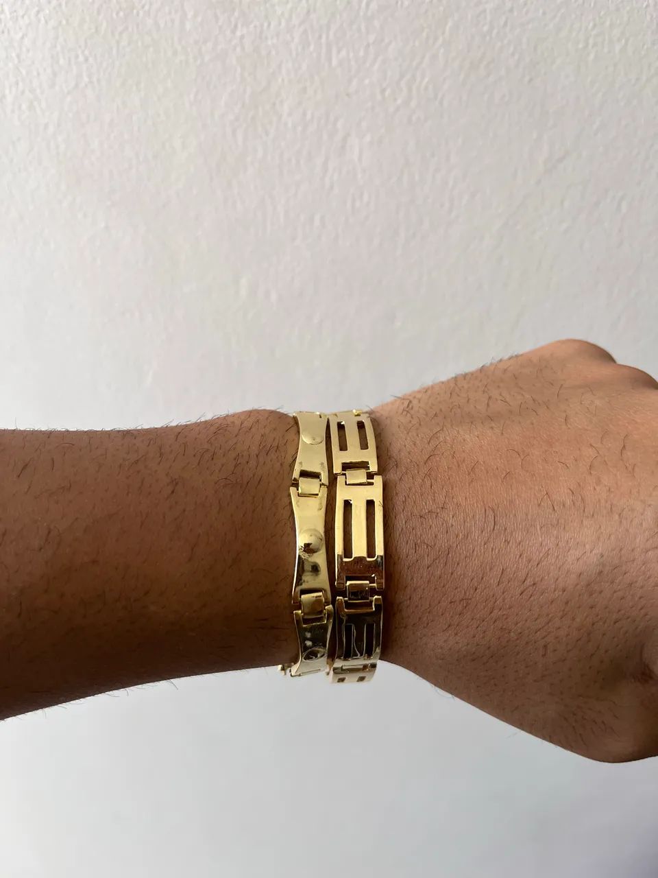 Bracelete masculino banhado a ouro 