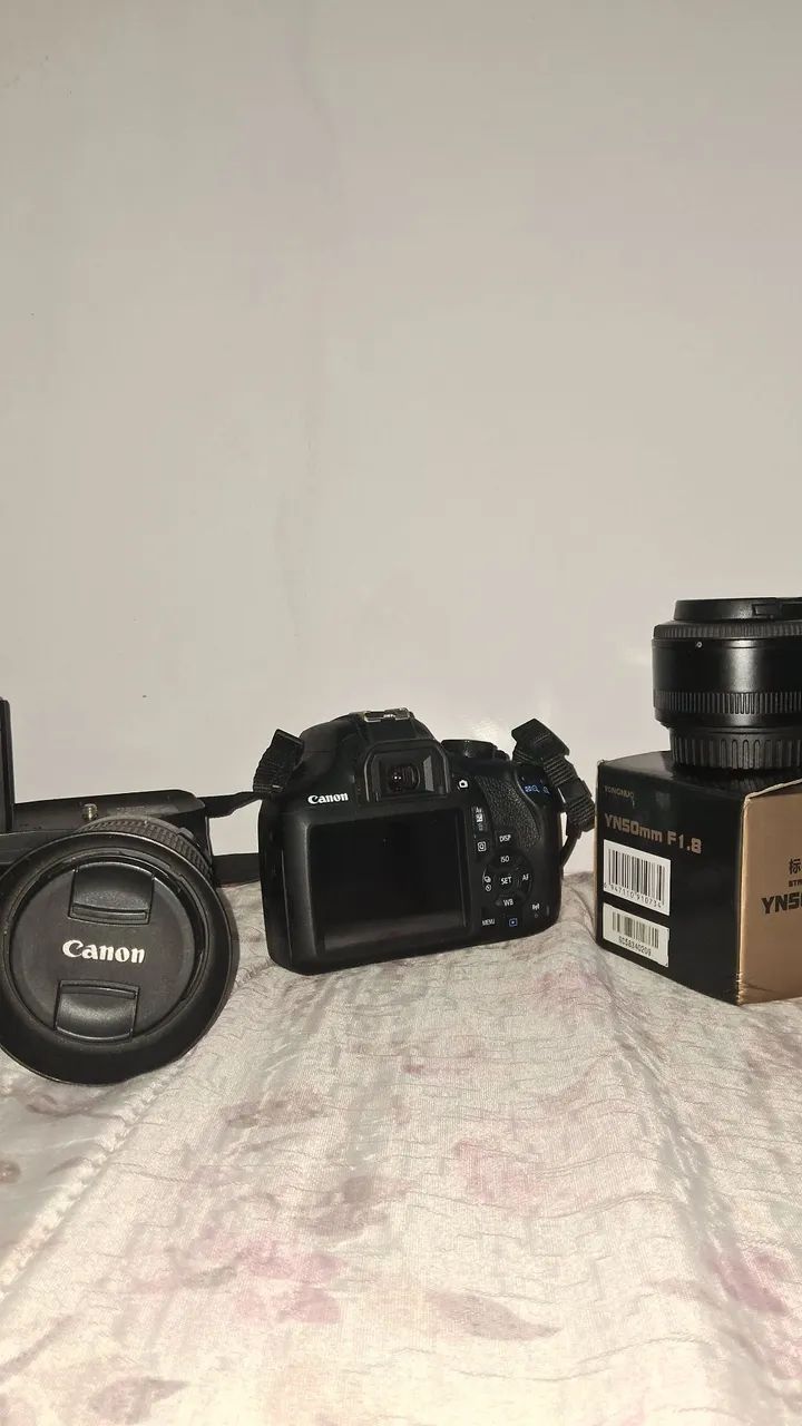Câmera Canon 2000D (T7+) - Foto 2