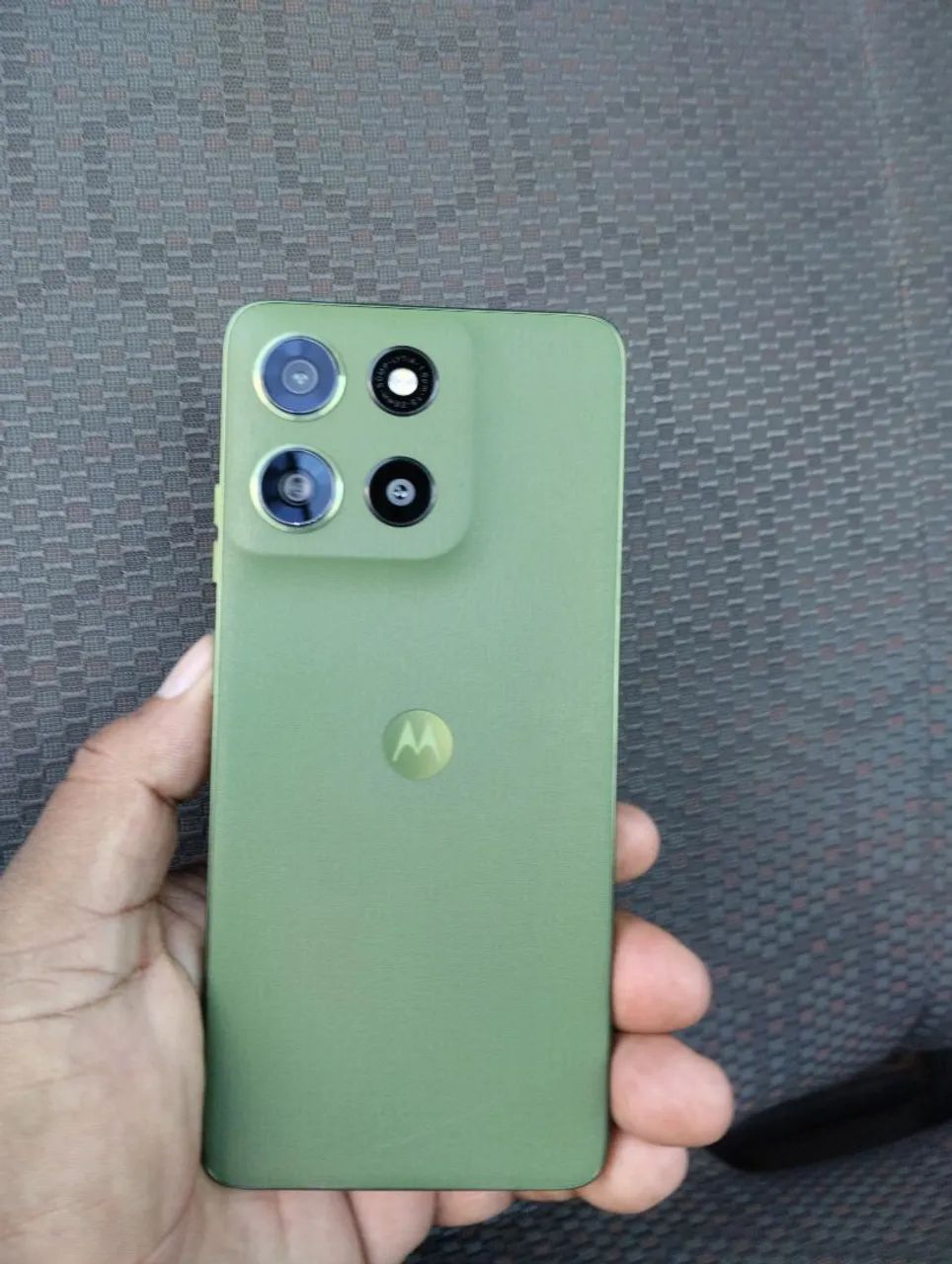 Vendo celular moto G56  com 256GB e memória 16 GBram