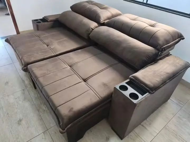 Sofá retrátil e reclinável novo  - Foto 5