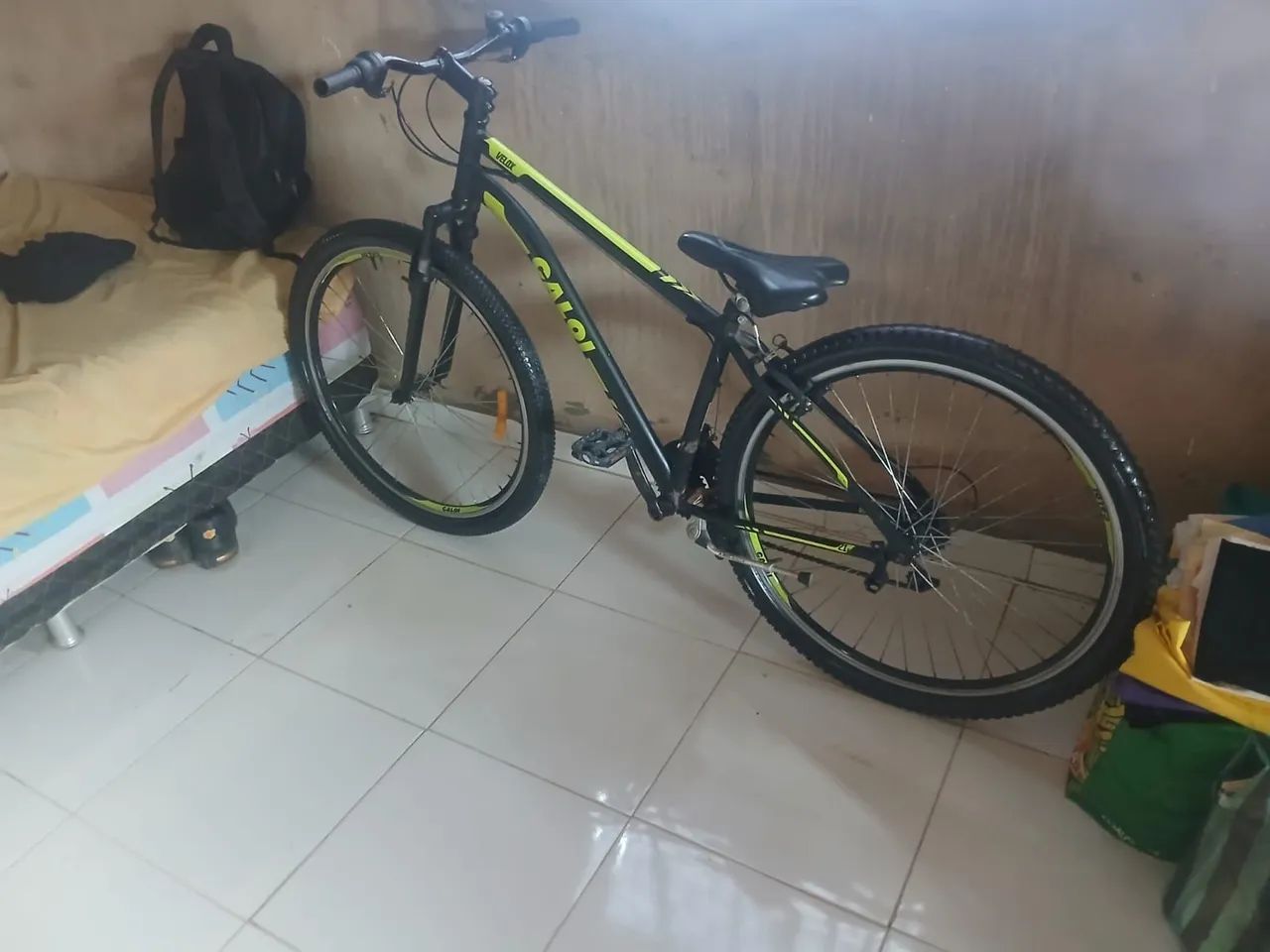 Bicicleta aro 29 calor semi nova - Foto 2