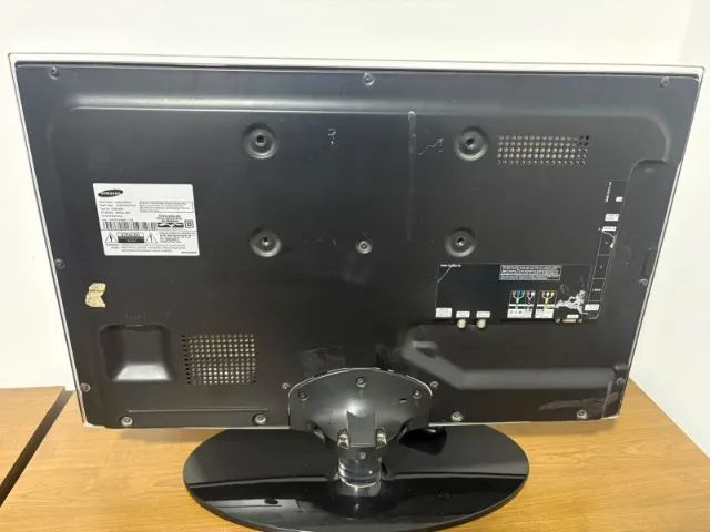 TV LED Samsung - 26 polegadas - Funcionando Perfeitamente - Foto 4
