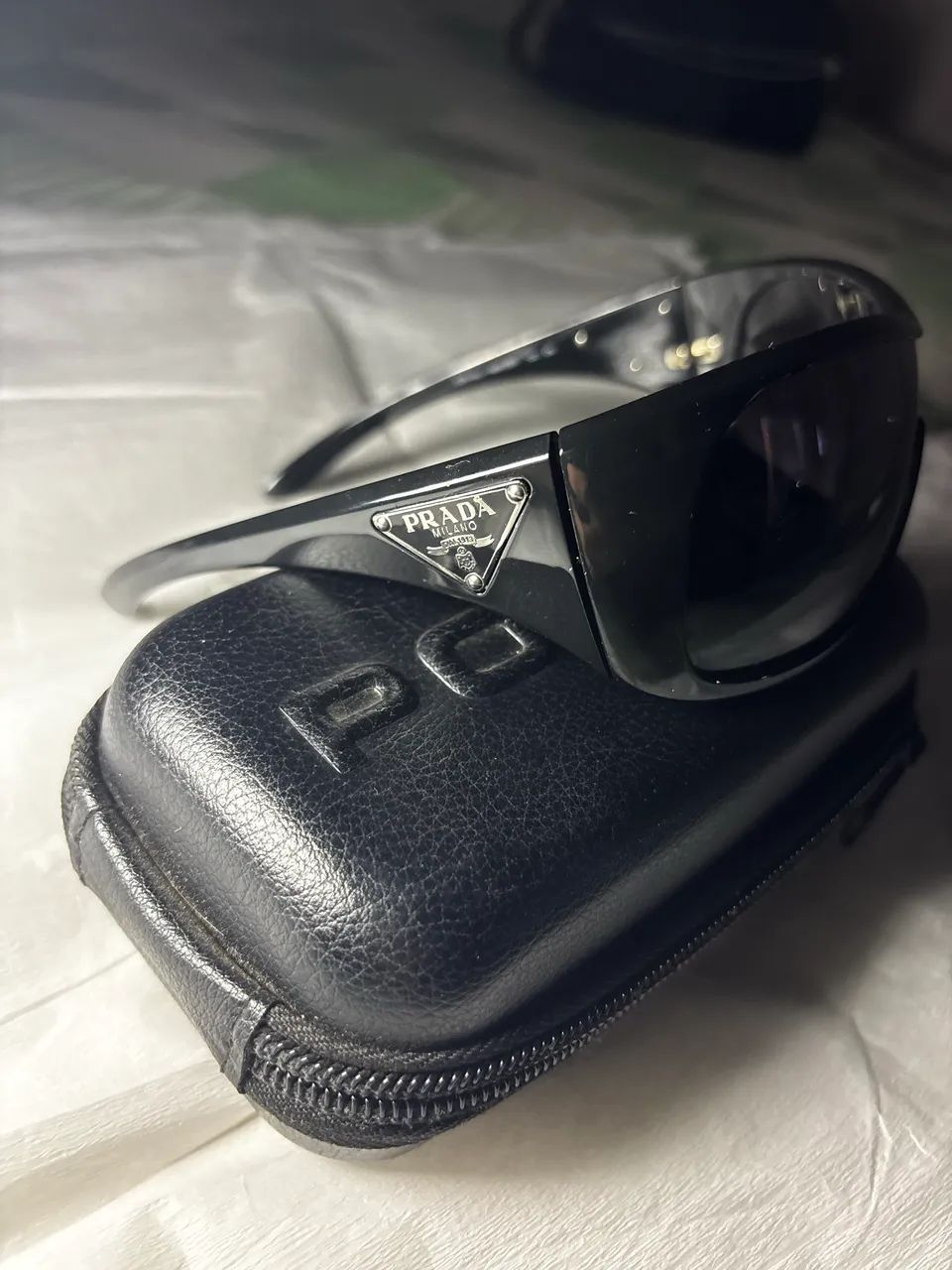 Óculos Prada Shield SPR 14L - Foto 3
