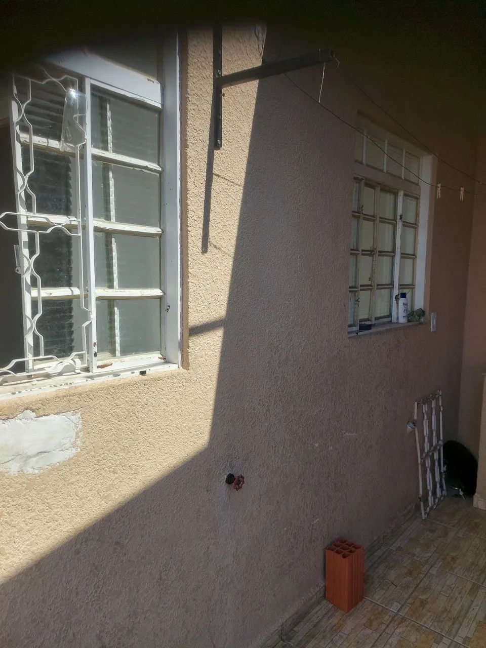 Casa de 02 cômodos e banheiro, com outras casas, no Morada do Sol! - Foto 2