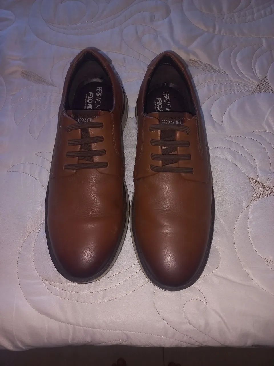 Sapato ferracini