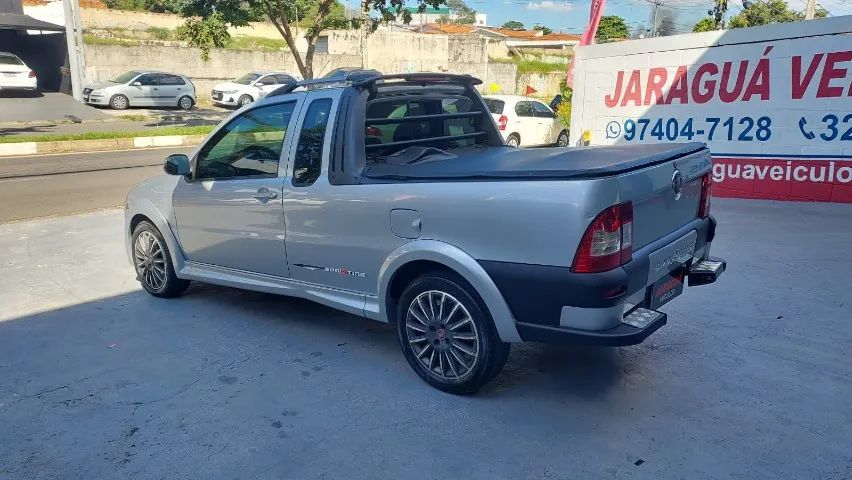 Fiat Strada Sporting 1.8 Flex 16V CE 2012 - Foto 4