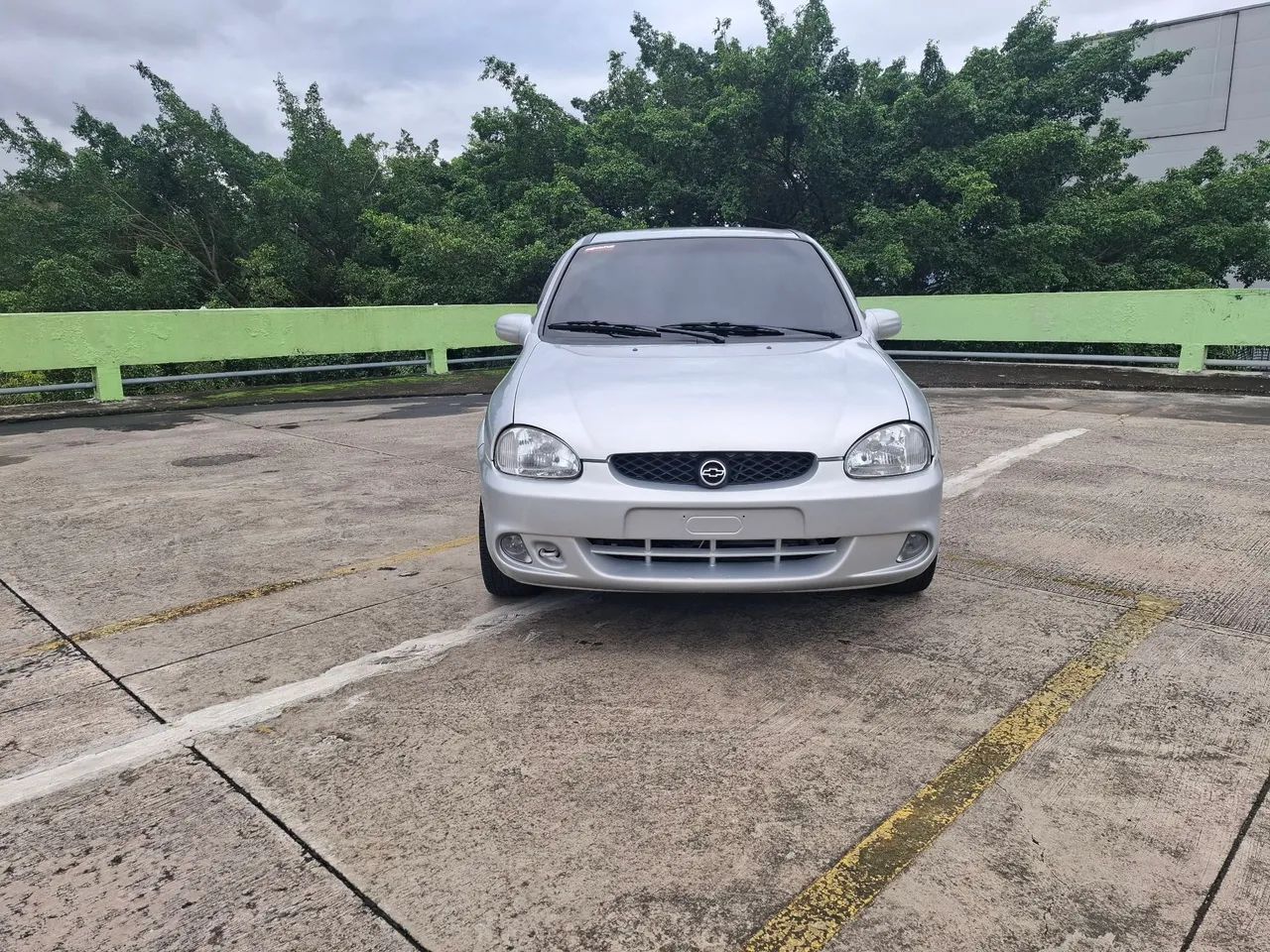 Chevrolet Corsa Sedan GLS 1.6 MPFI 4P 2001
