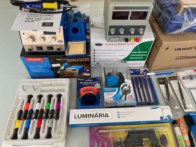 Kit para reparos Celular, mesa separadora, conj. solda e fonte yaxum c/ vários acessórios