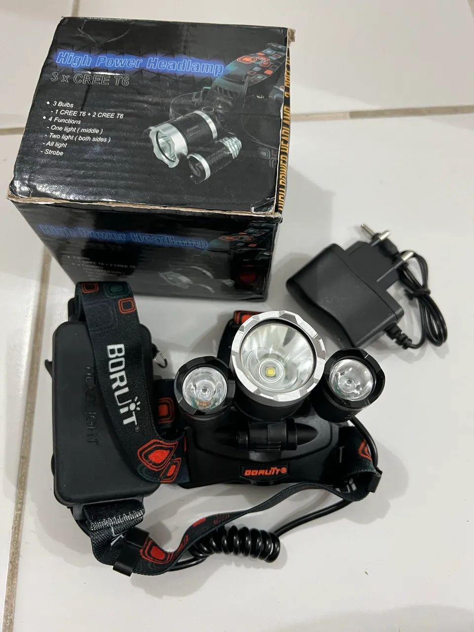 Lanterna de Cabeça Boruit RJ-3000 LED Super Brilhante (SEM BATERIAS) - Foto 4