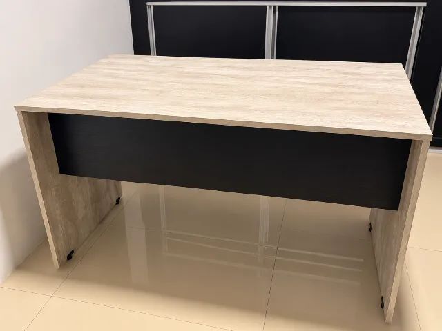 Mesa de escritório 