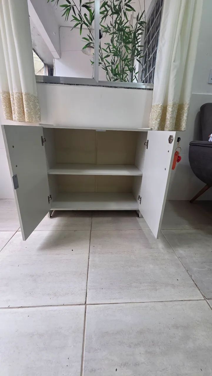 Armário com chave - Foto 2