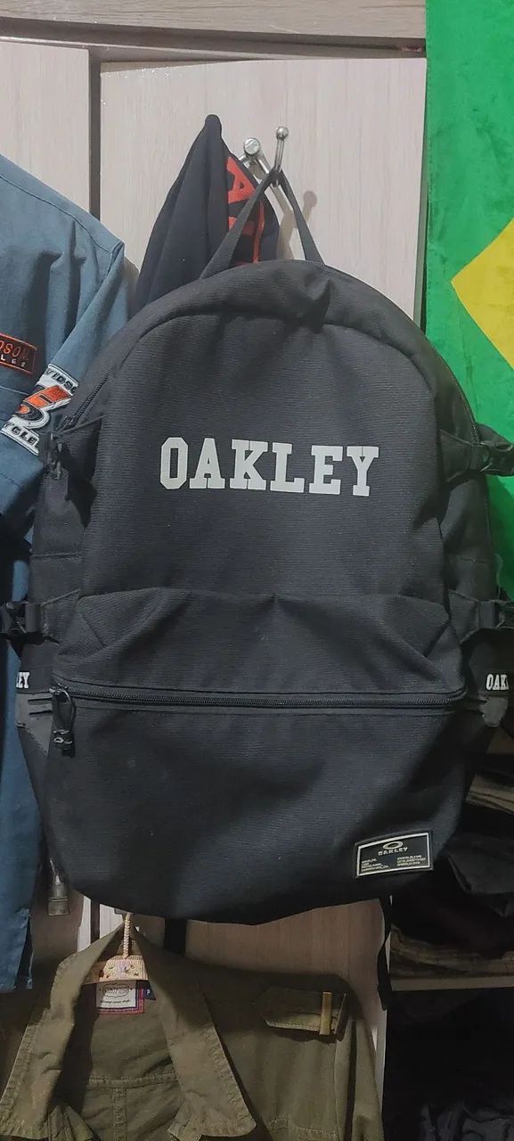 Mochila  oakley 