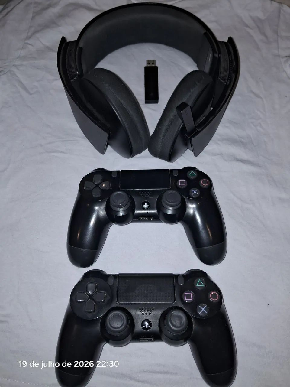 PS4 1 TB - Foto 4