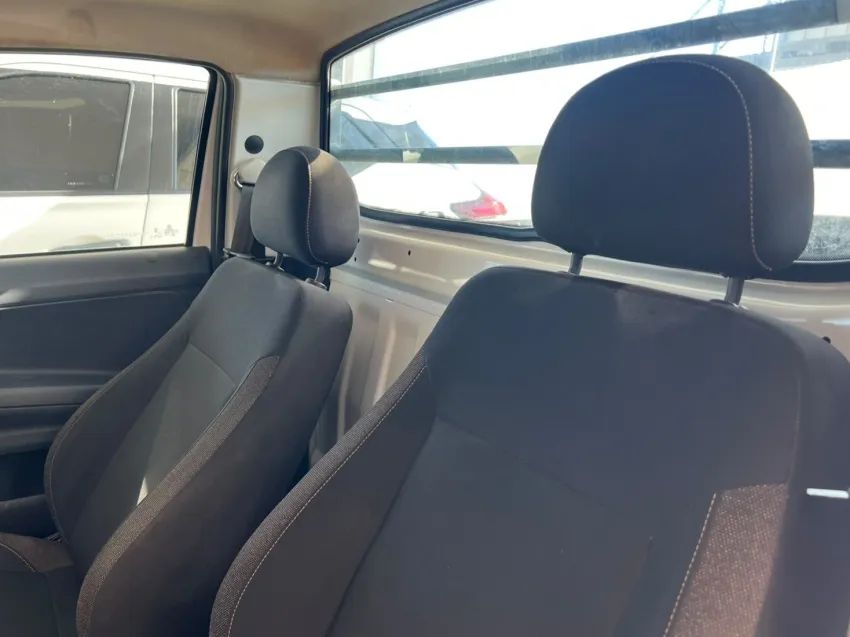 Volkswagen Saveiro Robust 1.6 Total Flex 8V 2024 - Foto 5