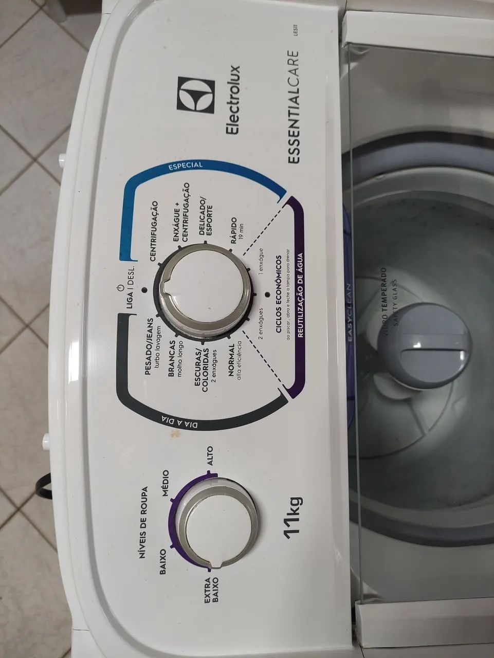 Lava roupa Eletrolux 11kg - Foto 4