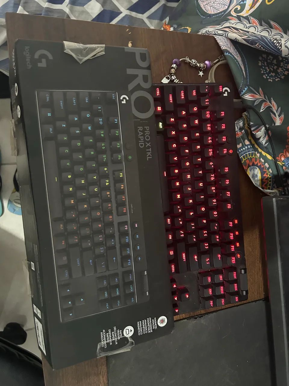Teclado logitech g pro x TKL rapid - Foto 4