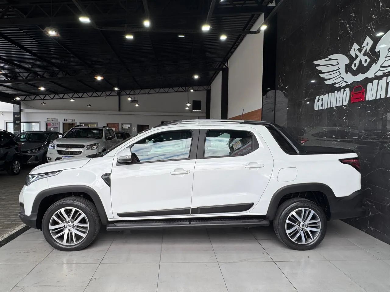 Fiat Strada Volcano 1.3 Flex 8V CD 2023 - Foto 5