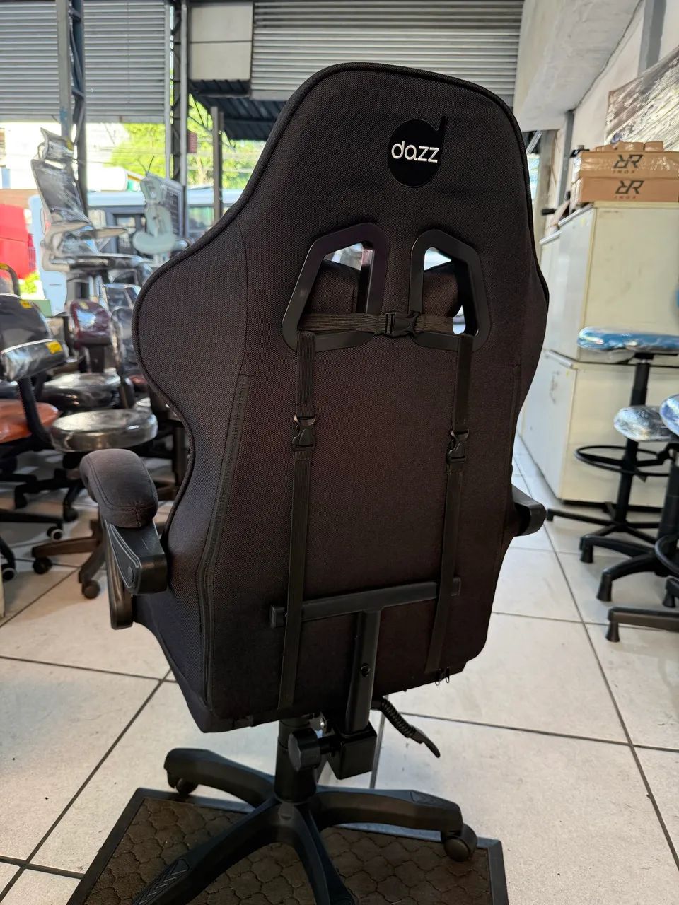 Cadeira gamer dazz nova  - Foto 3