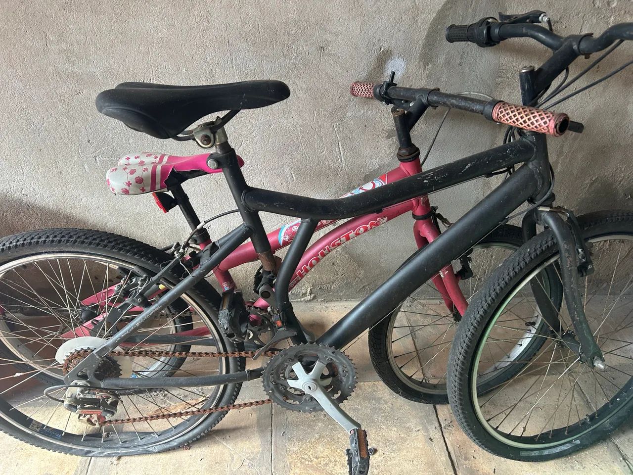 Vendo 02 Bicicletas Usadas 