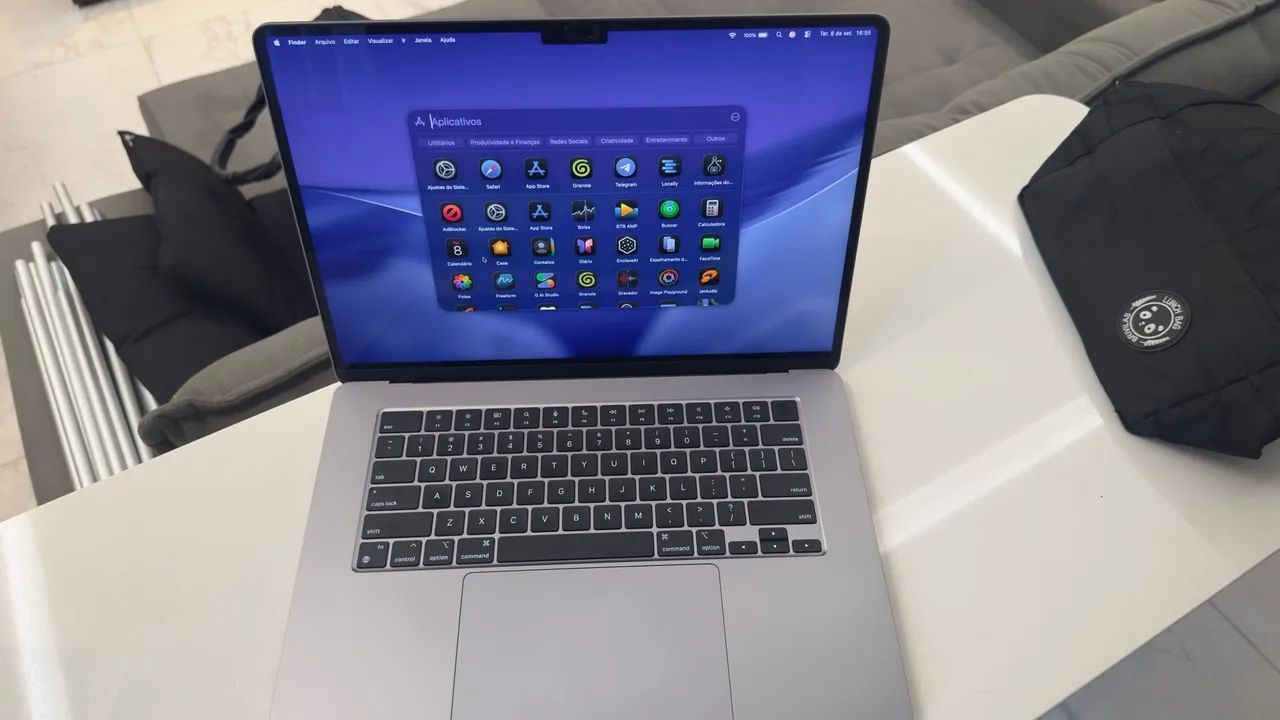 MacBook Air M3 2024/SSD512GB/16GB RAM/15.3Poleg /Bateria em 100% 6