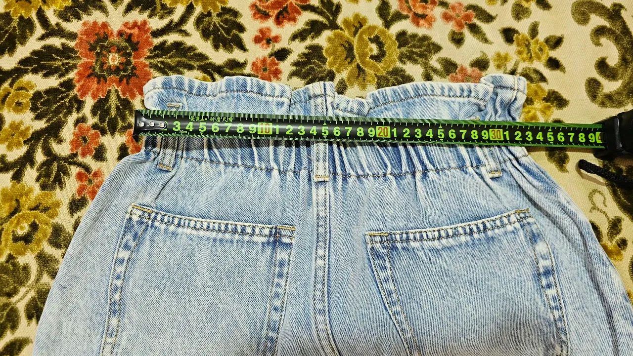 Saia jeans com cintura drapeada - Foto 3