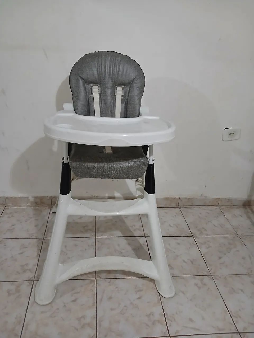 Cadeirinha alimentação.