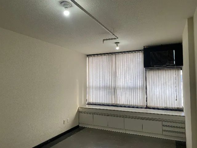 Alugo Sala Comercia Edif Uberlândia 2000Tratar *(whatsapp) - Foto 2