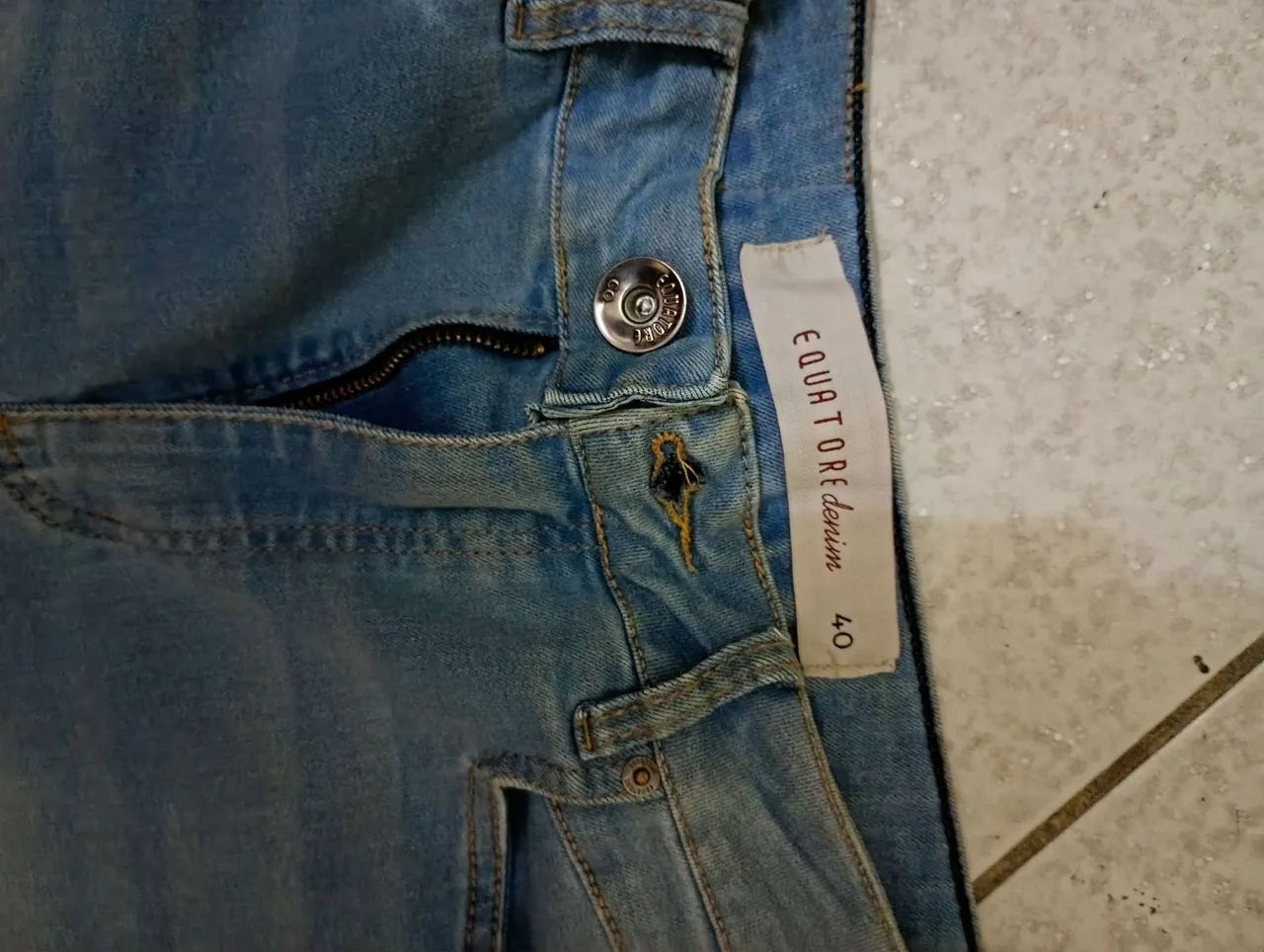 Roupas variadas 