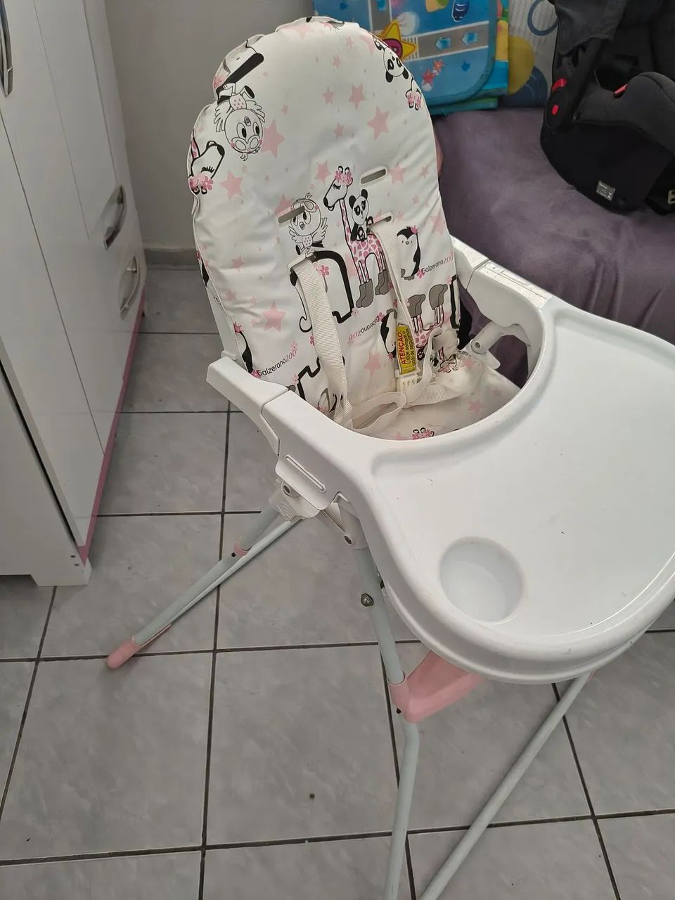 CADEIRINHA DE ALIMENTAÇÃO 